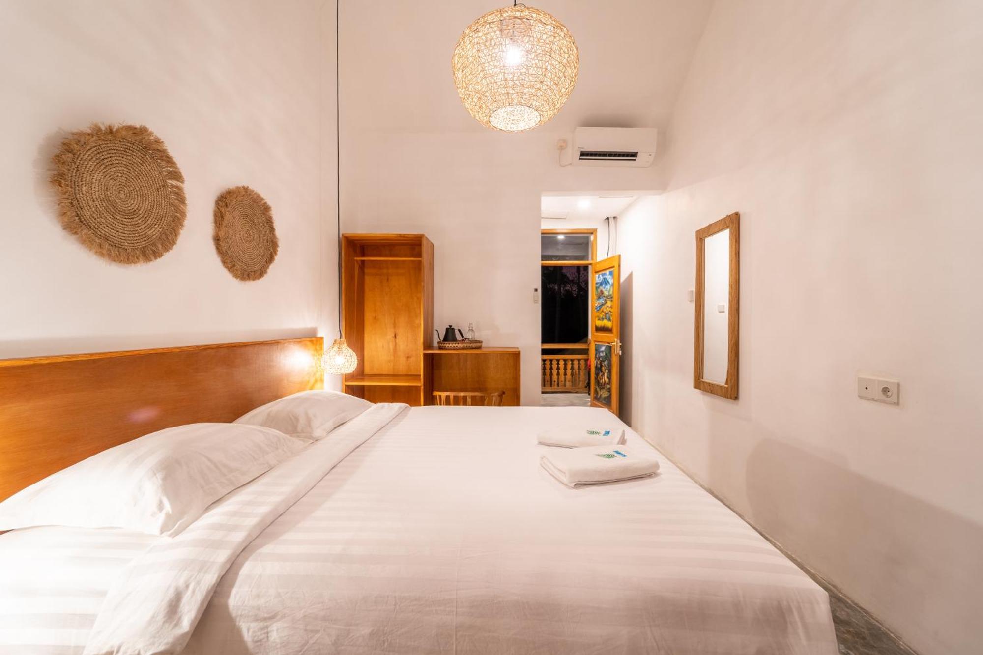 Yulaman Hotel Gili Trawangan Room photo