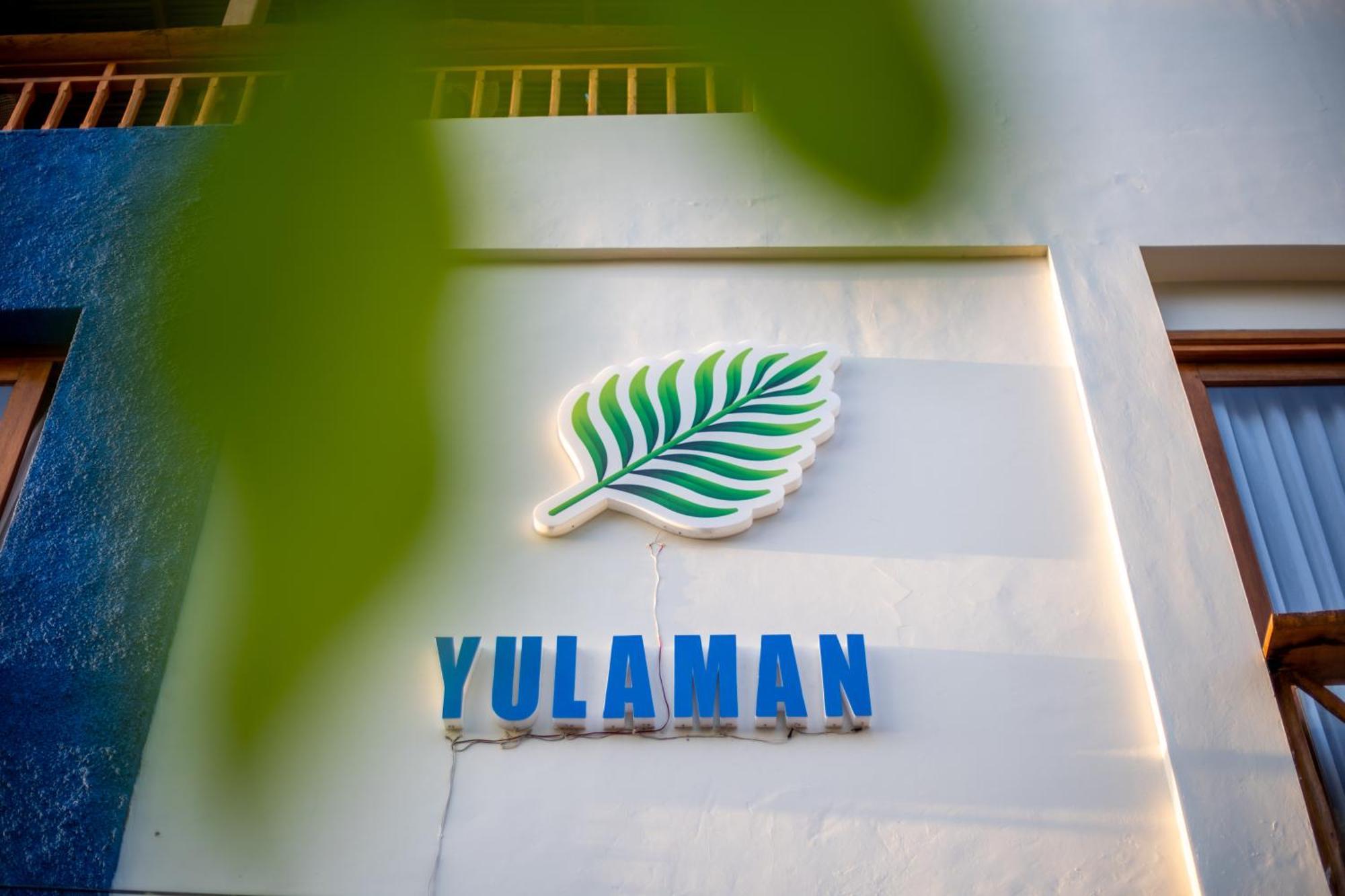 Yulaman Hotel Gili Trawangan Exterior photo